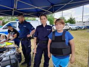 spotkani policjantów z uczestnikami festynu
