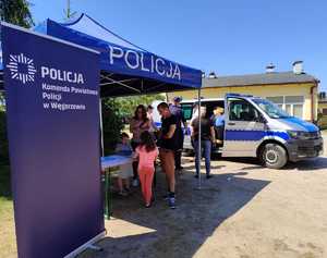 Policjanci biorący udział w spotkaniu