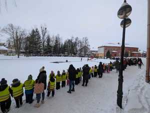 Bezpieczne ferie nad wodą i lodem – pokazy ratownictwa w Węgorzewie