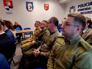 Odprawa roczna podsumowująca pracę węgorzewskich policjantów w 2025 roku