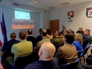 Odprawa roczna podsumowująca pracę węgorzewskich policjantów w 2025 roku